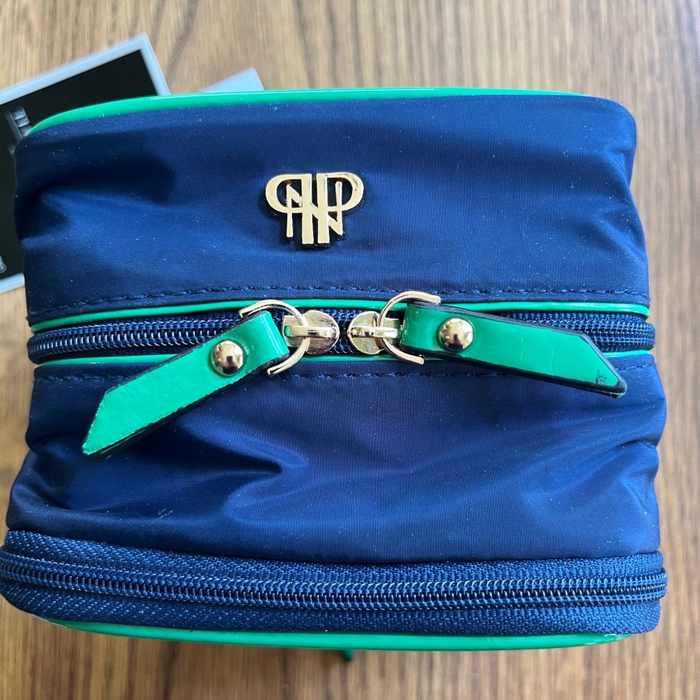 PurseN Tiara Weekender Travel Jewelry Case NWT Price is FIRM